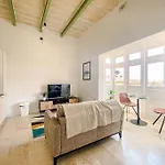 Apartmán Maltese 2 With Traditional Balcony By Solea