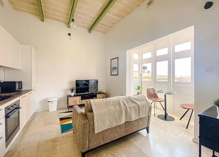 公寓 Maltese 2 With Traditional Balcony By Solea