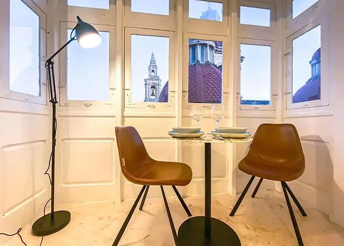 Maltese 2 With Traditional Balcony By Solea