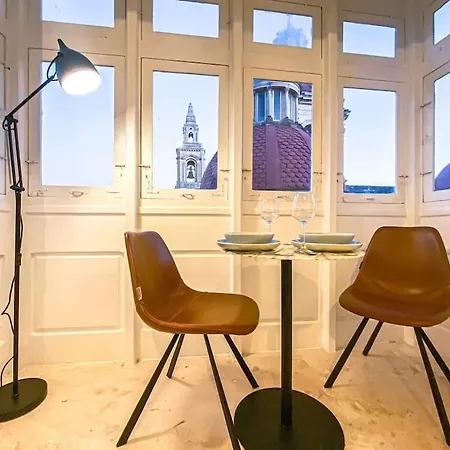 Maltese 2 With Traditional Balcony By Solea